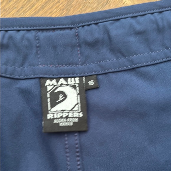 Maui Rippers Navy Swim Cargo Pocket Board Shorts size 16 9” inseam NWOT - Picture 4 of 11